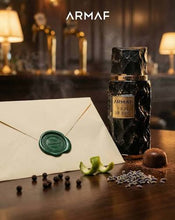 Carica l'immagine nel visualizzatore di Gallery, Old Money